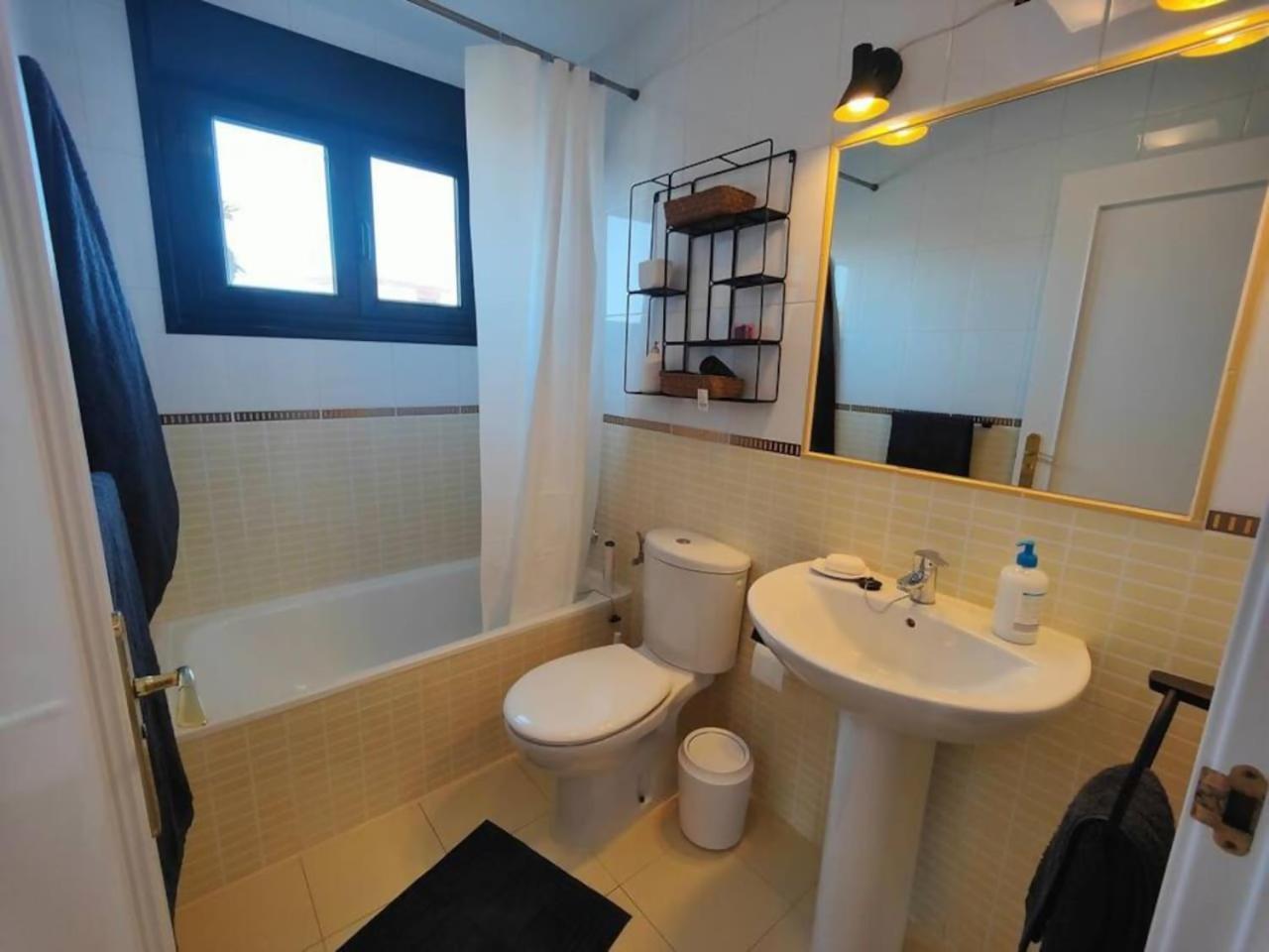Villa Moana Vistas Al Mar Y Jacuzzi לאחארס מראה חיצוני תמונה