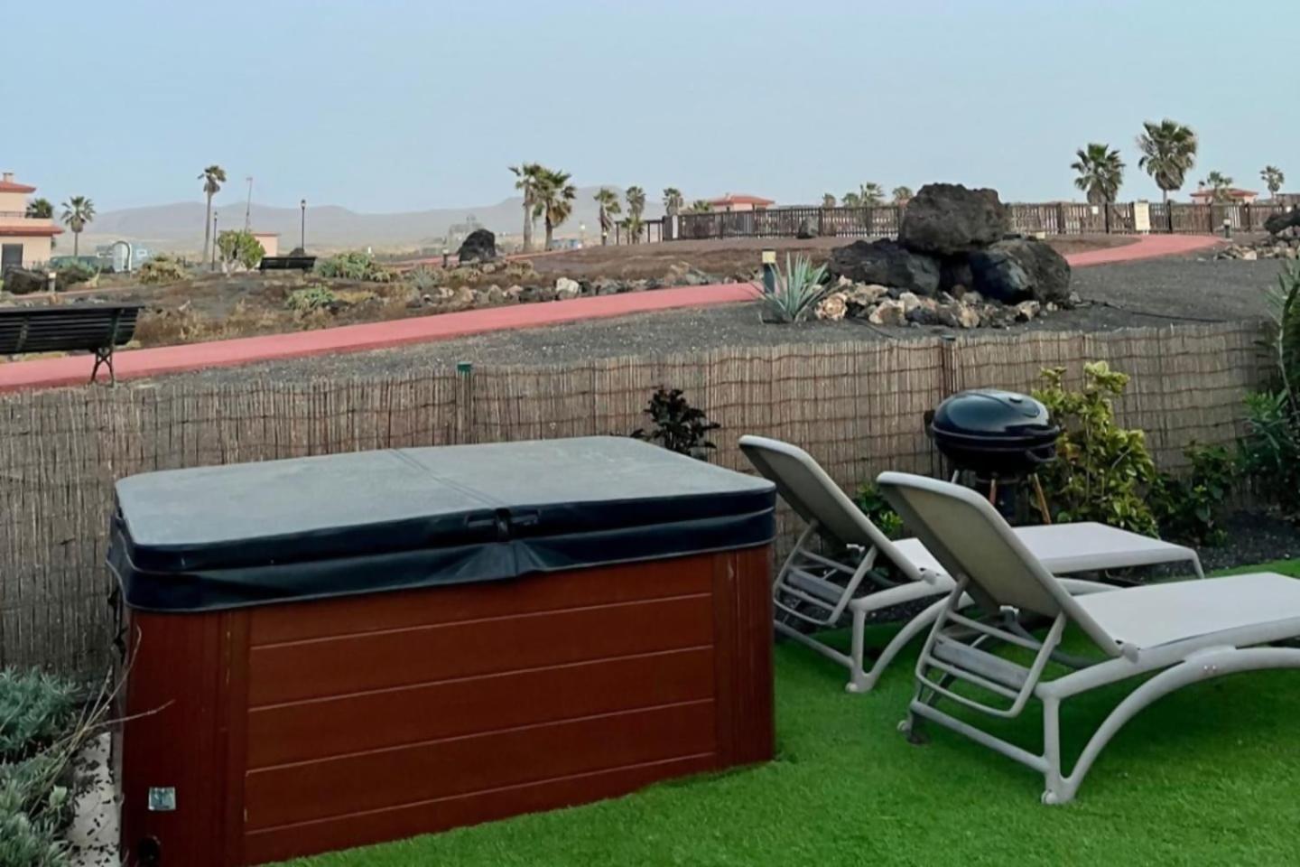 Villa Moana Vistas Al Mar Y Jacuzzi לאחארס מראה חיצוני תמונה